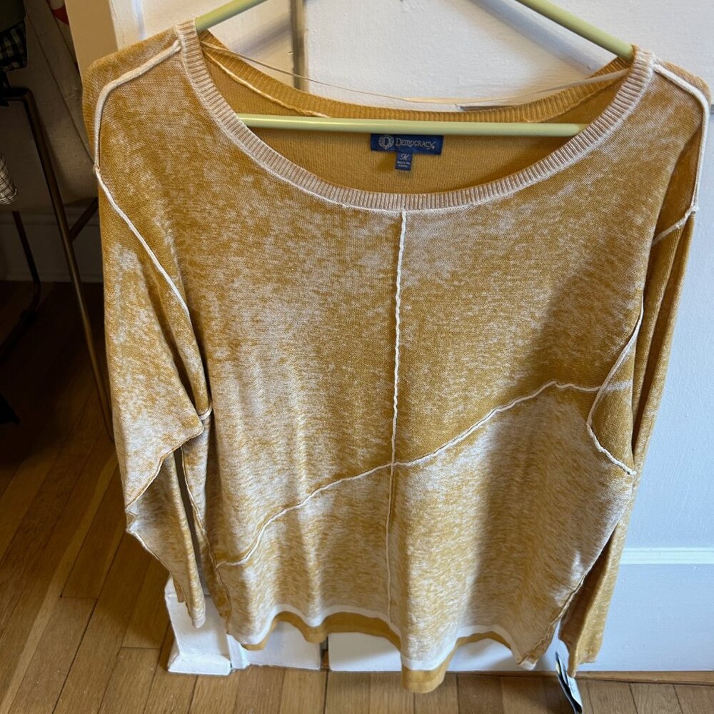 Democracy Yellow/Mustard Boho Casual Cotton pullover long sleeve Sweater M NWT
